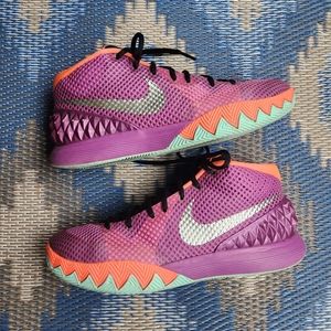 Kyrie 1 Easter